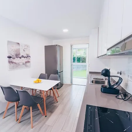 Elephant 2br With Terrace, Side Sea View And Pool Access דירה פונשל