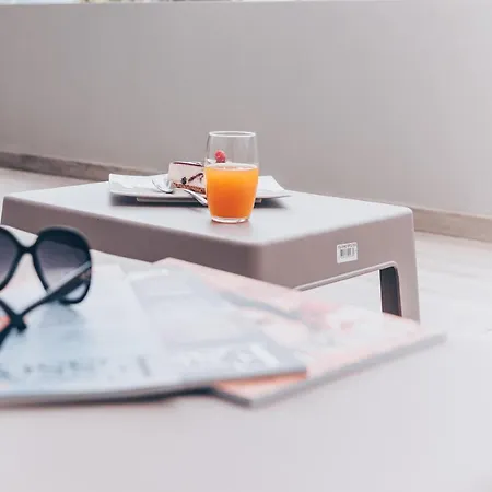 Elephant By Wanderlust Madeira - 2br With Terrace, Side Sea View And Pool Access Appartamento *